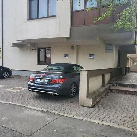 Morii Lake Special Apartment Бухарест Экстерьер фото