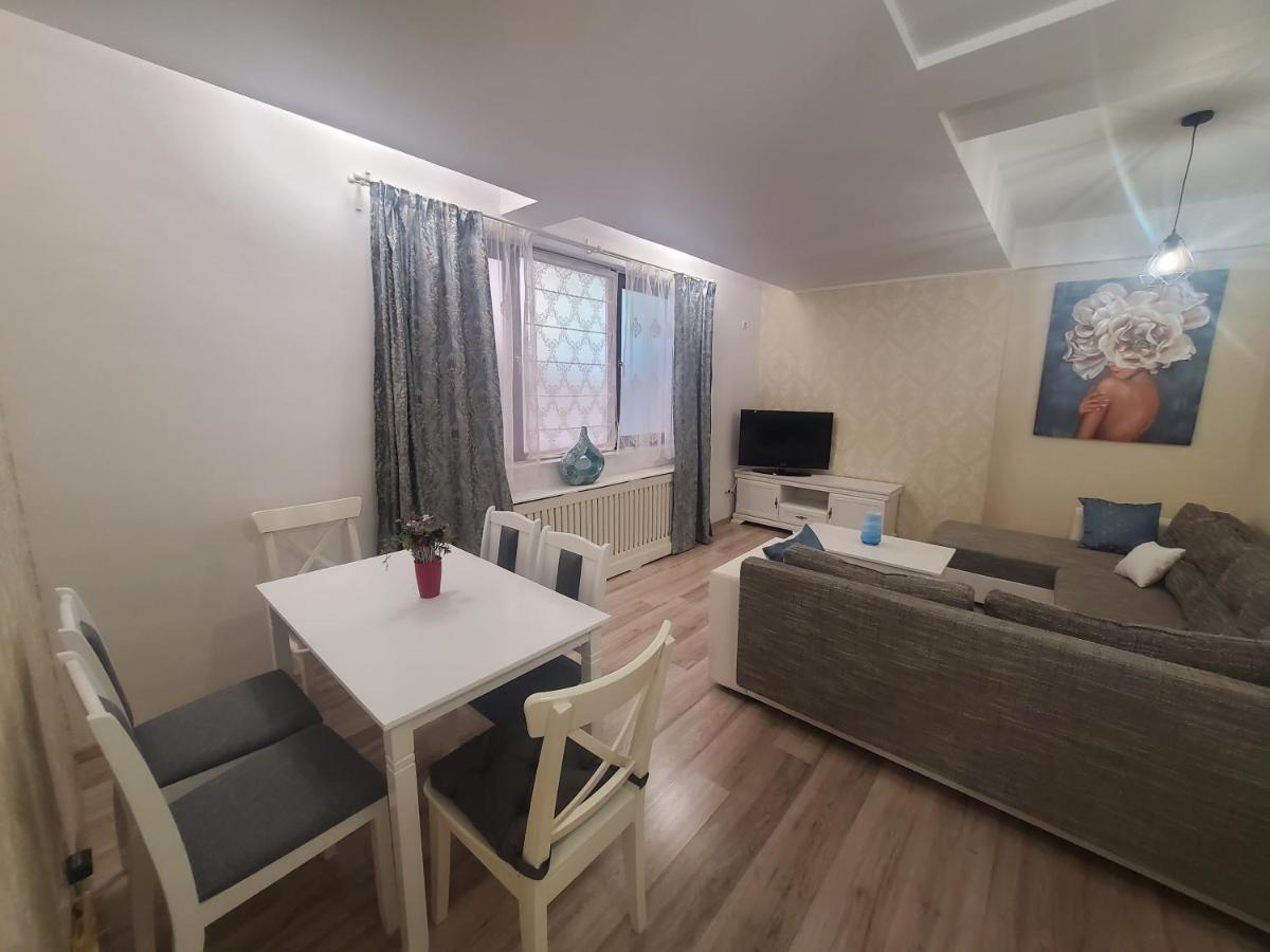 Morii Lake Special Apartment Бухарест Экстерьер фото