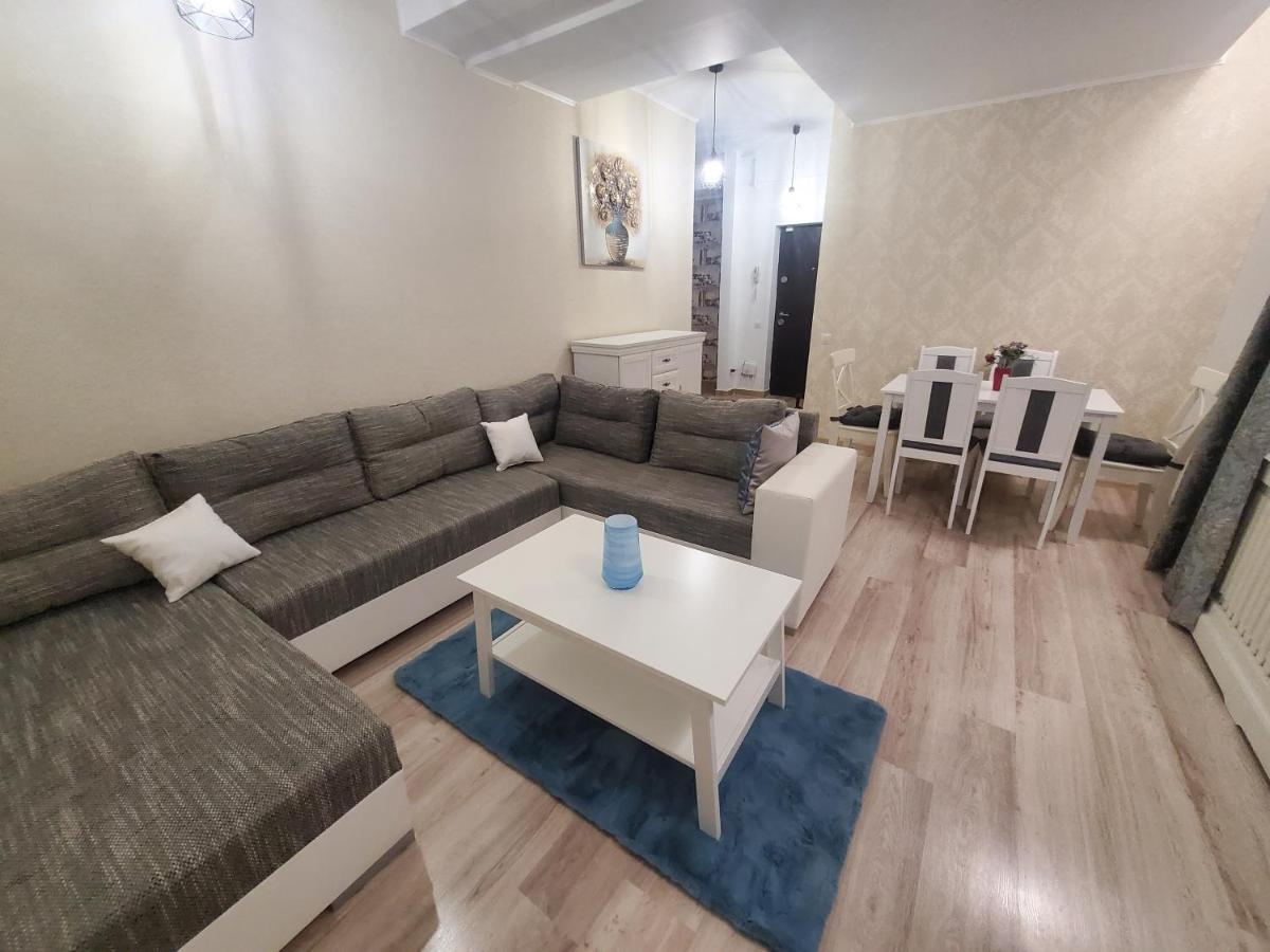 Morii Lake Special Apartment Бухарест Экстерьер фото