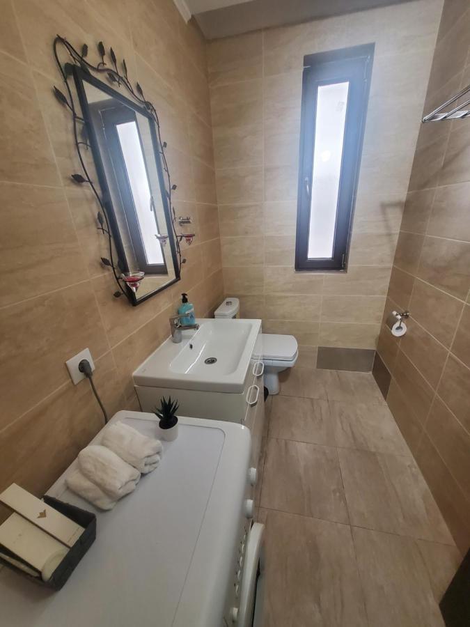 Morii Lake Special Apartment Бухарест Экстерьер фото