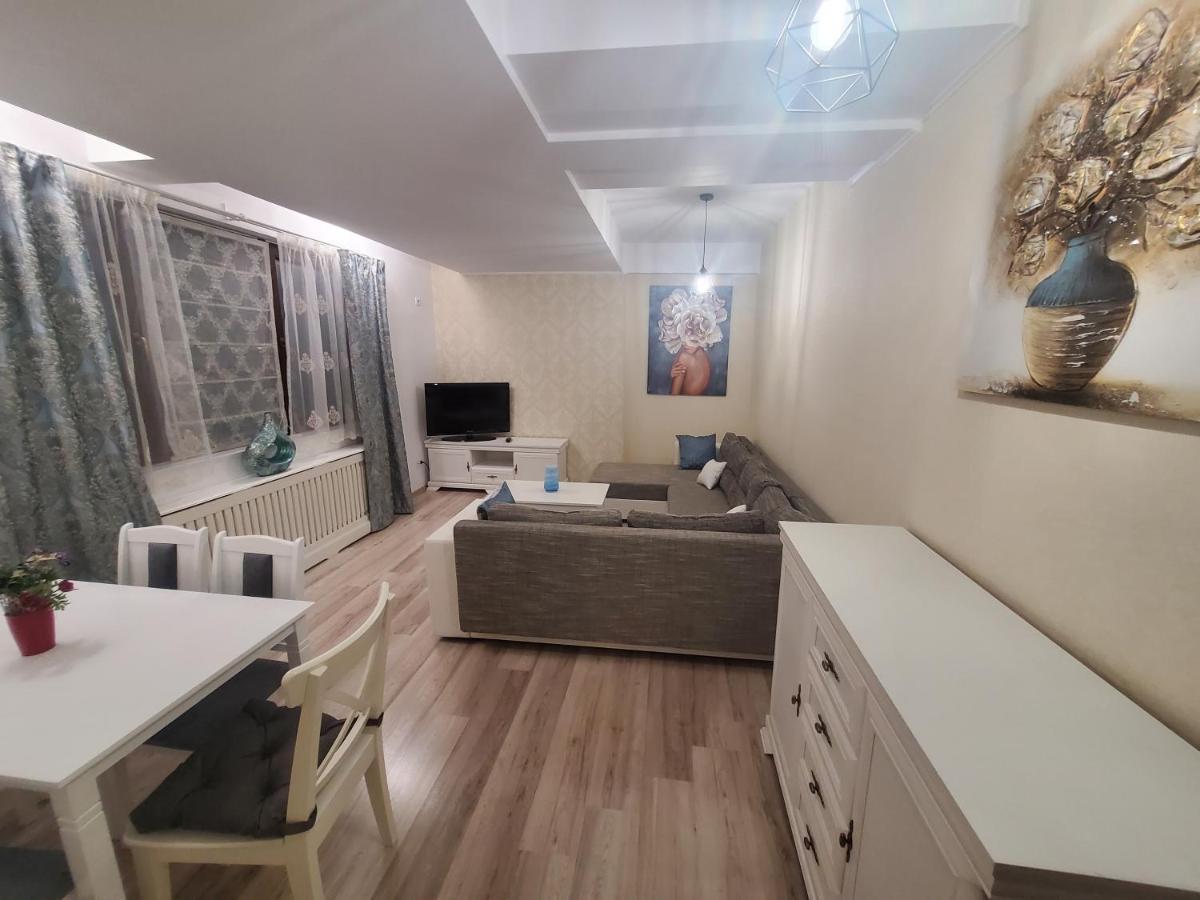 Morii Lake Special Apartment Бухарест Экстерьер фото